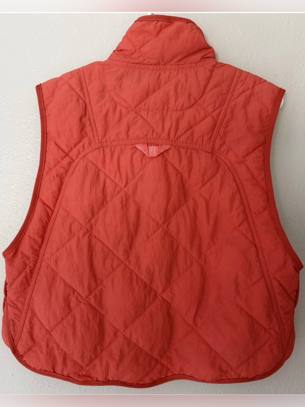 Free People Movement Quinn Quilted Puffer Vest Deep Sea Coral Size S⭐️NWOT⭐️ - Picture 8 of 8